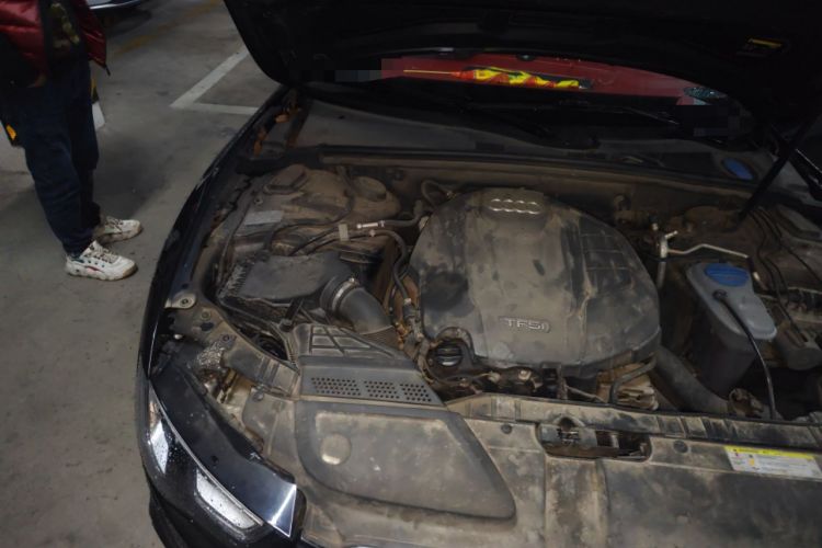 Used Audi A5 2016 Restyled Sportback 35 TFSI Ambition Edition Engine Bay Right