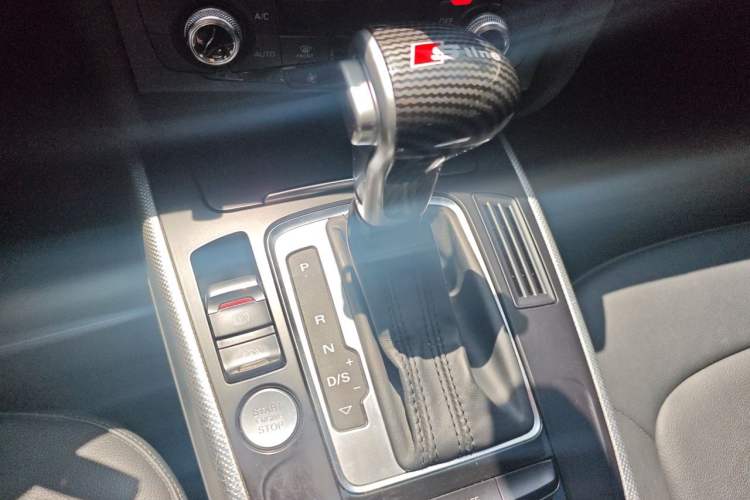Used Audi A5 2016 Sportback 45 TFSI Gear Lever