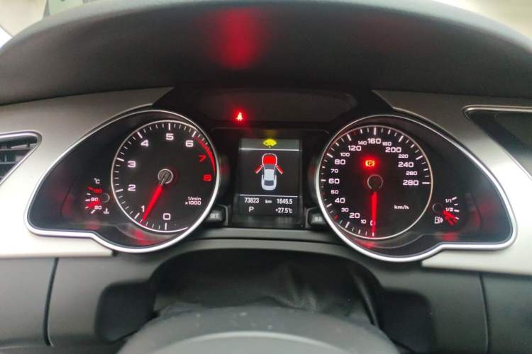 Used Audi A5 2016 Facelift Coupe 35 TFSI Ambition Edition Instrument Cluster