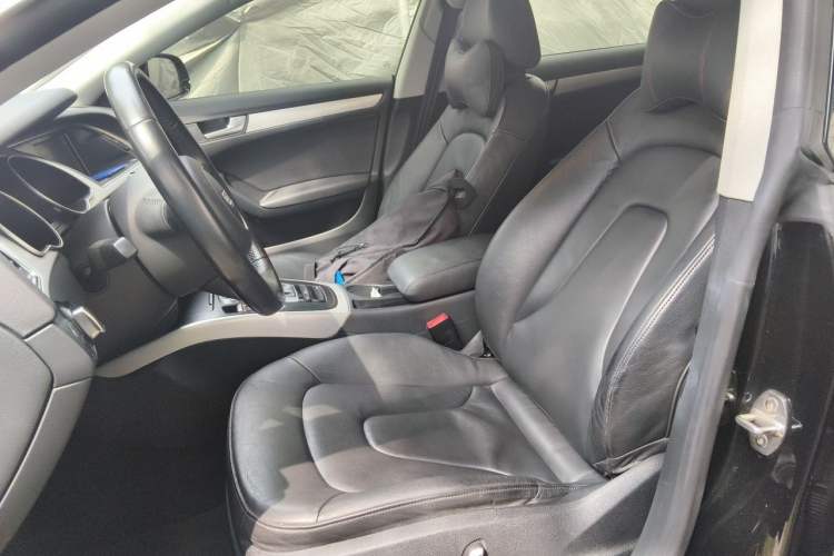 Used Audi A5 2016 Sportback 45 TFSI Left Front Seat