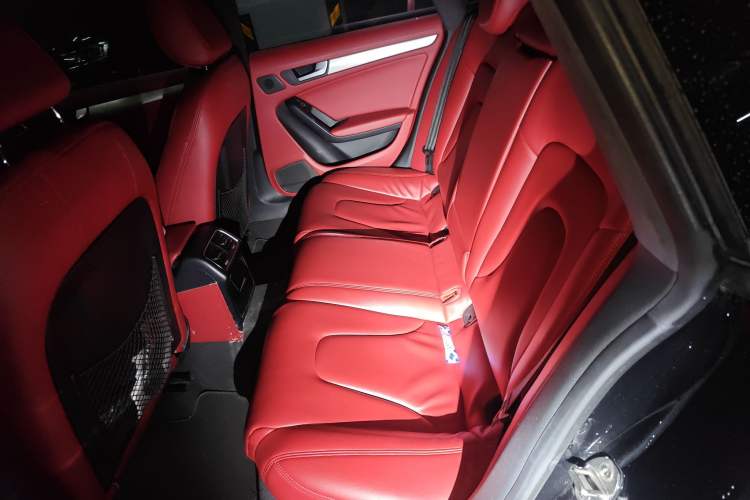 Used Audi A5 2016 Restyled Sportback 35 TFSI Ambition Edition Left Rear Seat