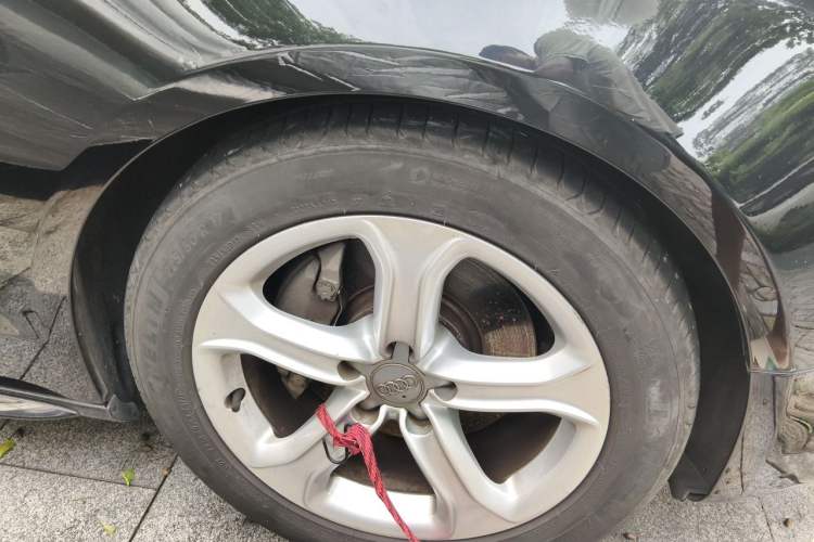Used Audi A5 2016 Sportback 45 TFSI Right Front Wheel Hub