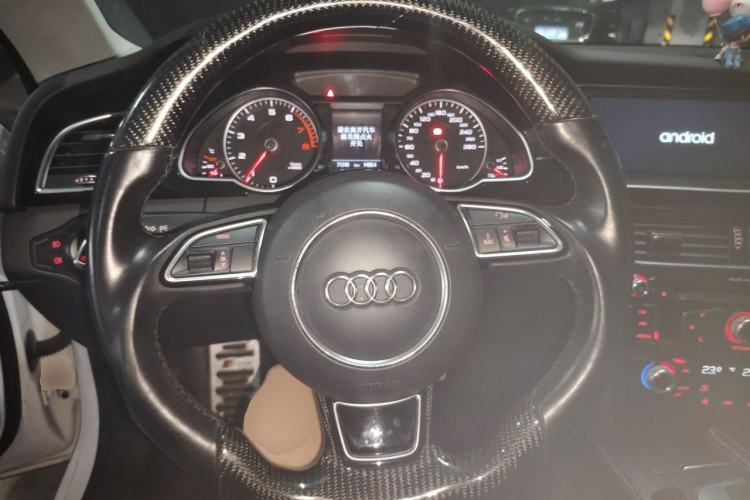 Used Audi A5 2016 Restyled Sportback 45 TFSI Comfort Version Steering Wheel