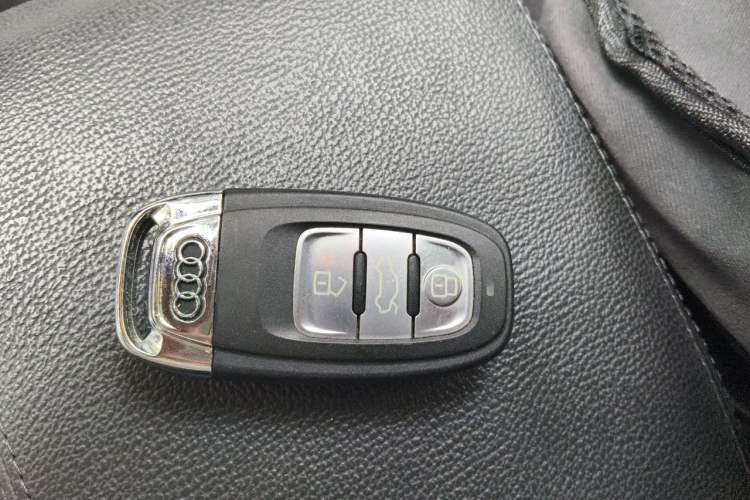 Used Audi A5 2016 Sportback 45 TFSI Vehicle Key
