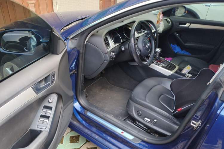 Used Audi A5 2016 Restyled Sportback 35 TFSI Ambition Edition Driver Seat