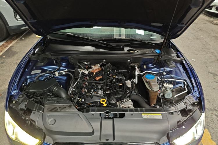 Used Audi A5 2016 Restyled Sportback 45 TFSI Comfort Version Engine Bay