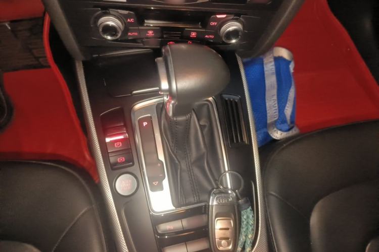 Used Audi A5 2016 Restyled Sportback 45 TFSI Comfort Version Gear Lever