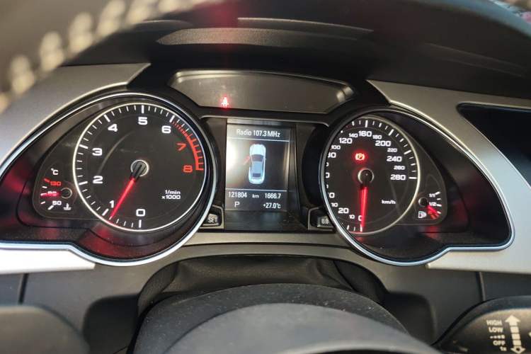 Used Audi A5 2016 Cabriolet 45 TFSI Ambition Edition Instrument Cluster