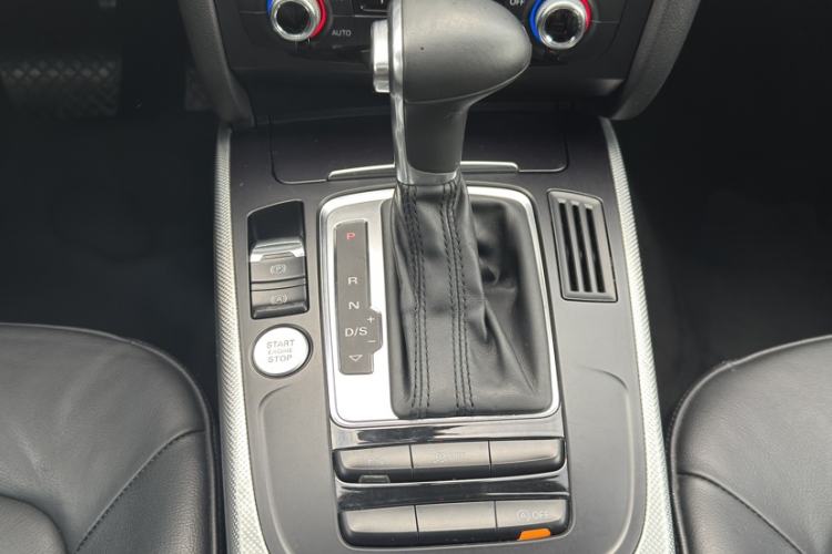 Used Audi A5 2016 Restyled Sportback 45 TFSI Comfort Version Interior 7