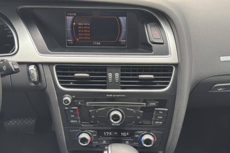 Used Audi A5 2016 Restyled Sportback 45 TFSI Comfort Version Interior 9