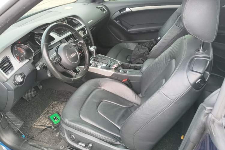 Used Audi A5 2016 Cabriolet 45 TFSI Comfort Model Left Front Seat