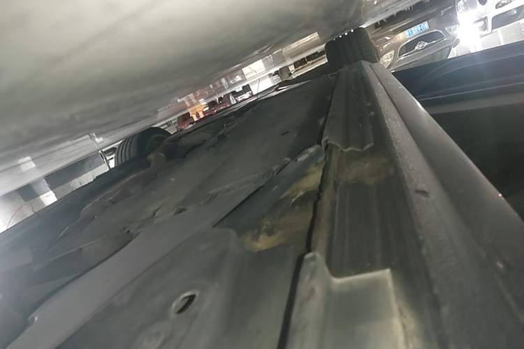 Used Audi A5 2016 Cabriolet 45 TFSI Comfort Model Left Side Sill