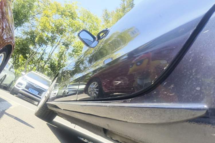 Used Audi A5 2016 Restyled Sportback 45 TFSI Comfort Version Left Side Sill