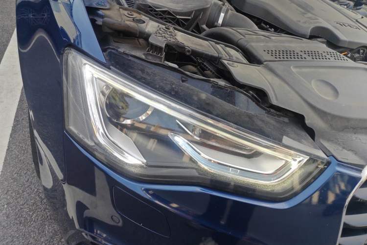 Used Audi A5 2016 Restyled Sportback 45 TFSI Comfort Version Right Front Headlight