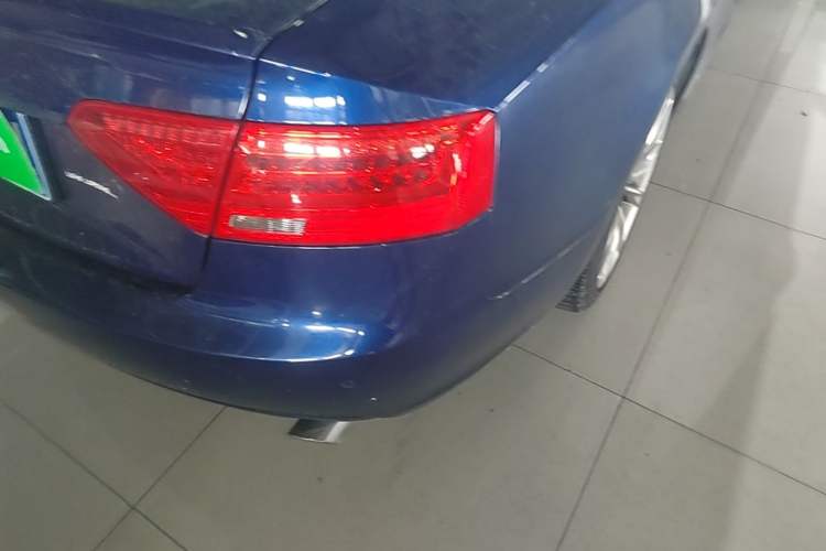 Used Audi A5 2016 Cabriolet 45 TFSI Comfort Model Right Rear Taillight