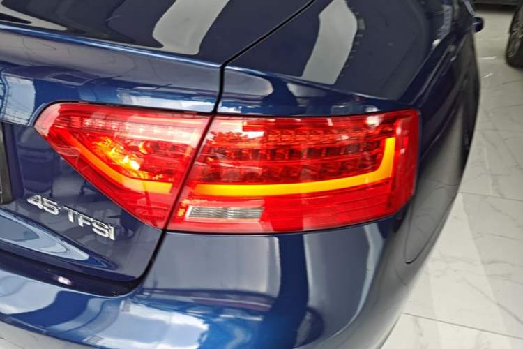 Used Audi A5 2016 Sportback 45 TFSI Right Rear Taillight