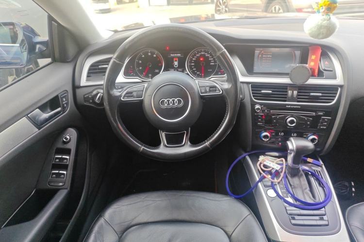 Used Audi A5 2016 Restyled Sportback 45 TFSI Comfort Version Steering Wheel