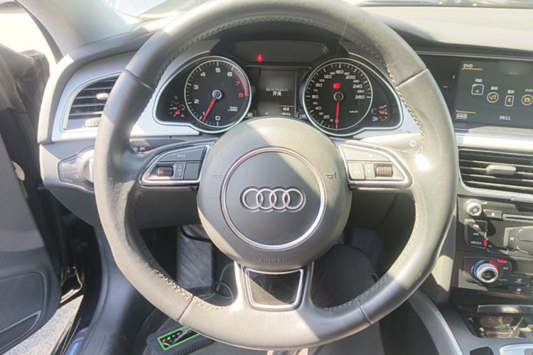 Used Audi A5 2016 Restyled Sportback 45 TFSI Comfort Version Steering Wheel