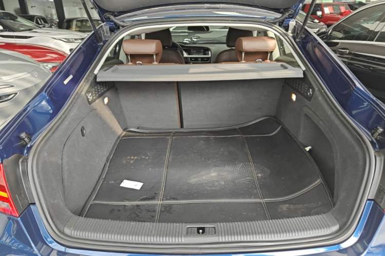 Used Audi A5 2016 Sportback 45 TFSI Trunk