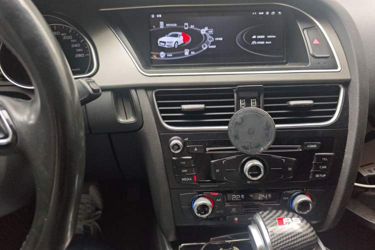 Used Audi A5 2016 Restyled Sportback 45 TFSI Comfort Version Audio And AC Panel