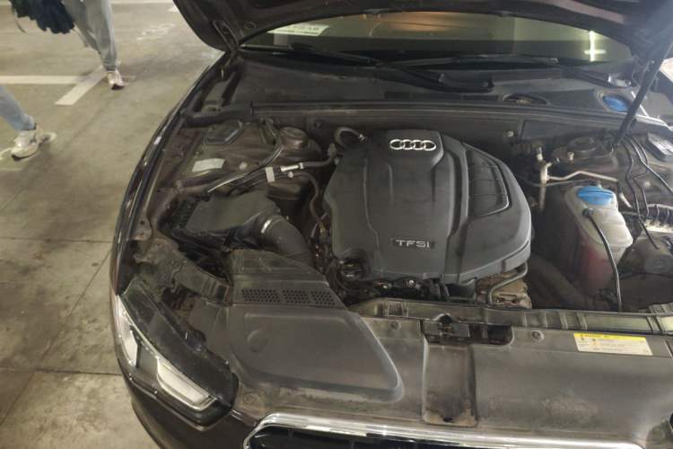 Used Audi A5 2016 Restyled Sportback 45 TFSI Comfort Version Engine Bay Right