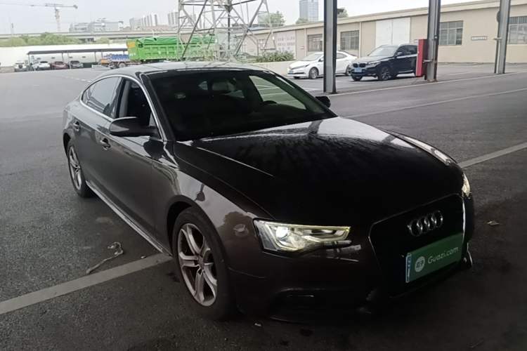 Used Audi A5 2016 Sportback 45 TFSI Front Right 45 Deg