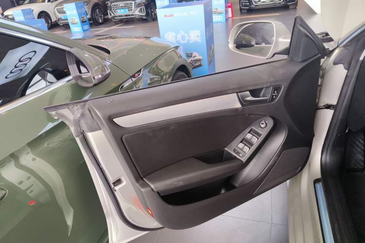 Used Audi A5 2016 Sportback 45 TFSI Left Front Door Interior