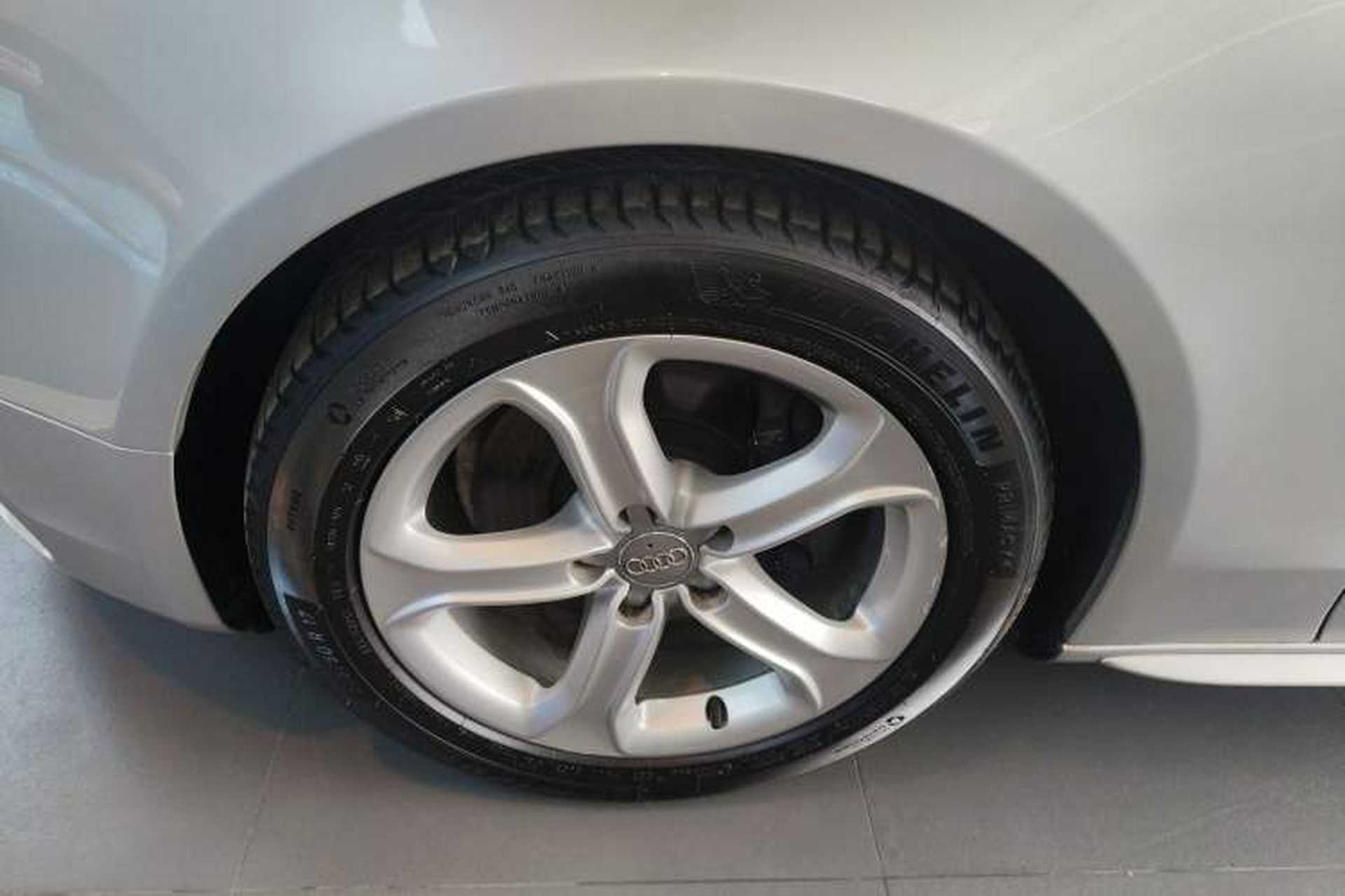 Used Audi A5 2016 Sportback 45 TFSI Left Front Wheel Hub