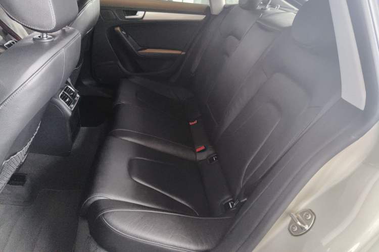 Used Audi A5 2016 Sportback 45 TFSI Left Rear Seat