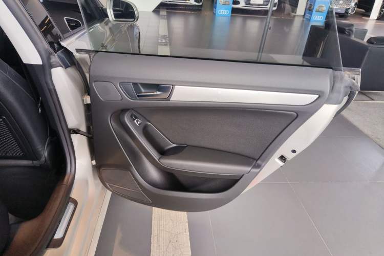 Used Audi A5 2016 Sportback 45 TFSI Right Rear Door Interior