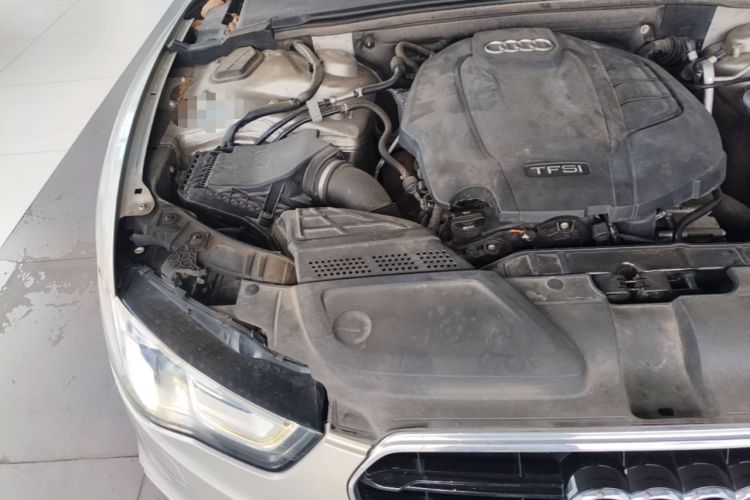 Used Audi A5 2016 Restyled Sportback 45 TFSI Comfort Version Engine Bay Right