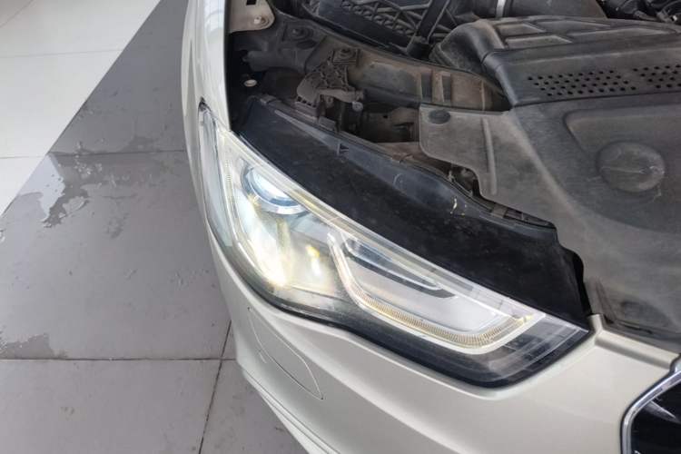 Used Audi A5 2016 Restyled Sportback 45 TFSI Comfort Version Right Front Headlight
