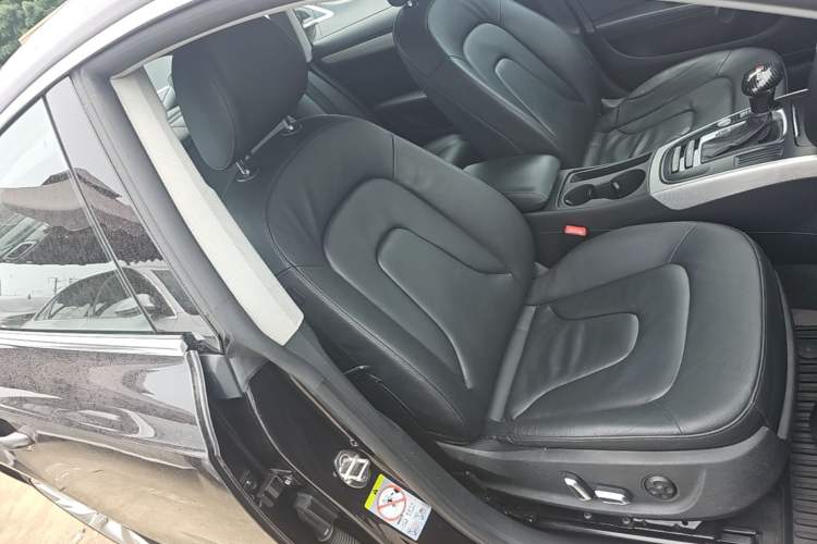 Used Audi A5 2016 Sportback 45 TFSI Right Front Seat