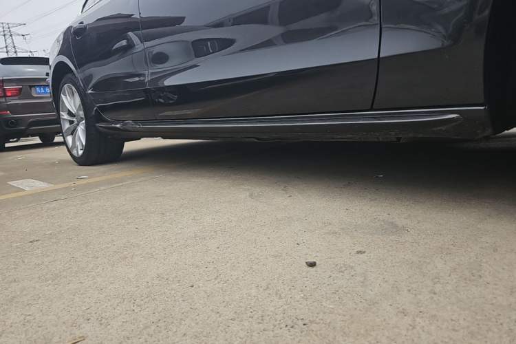 Used Audi A5 2016 Sportback 45 TFSI Right Side Sill