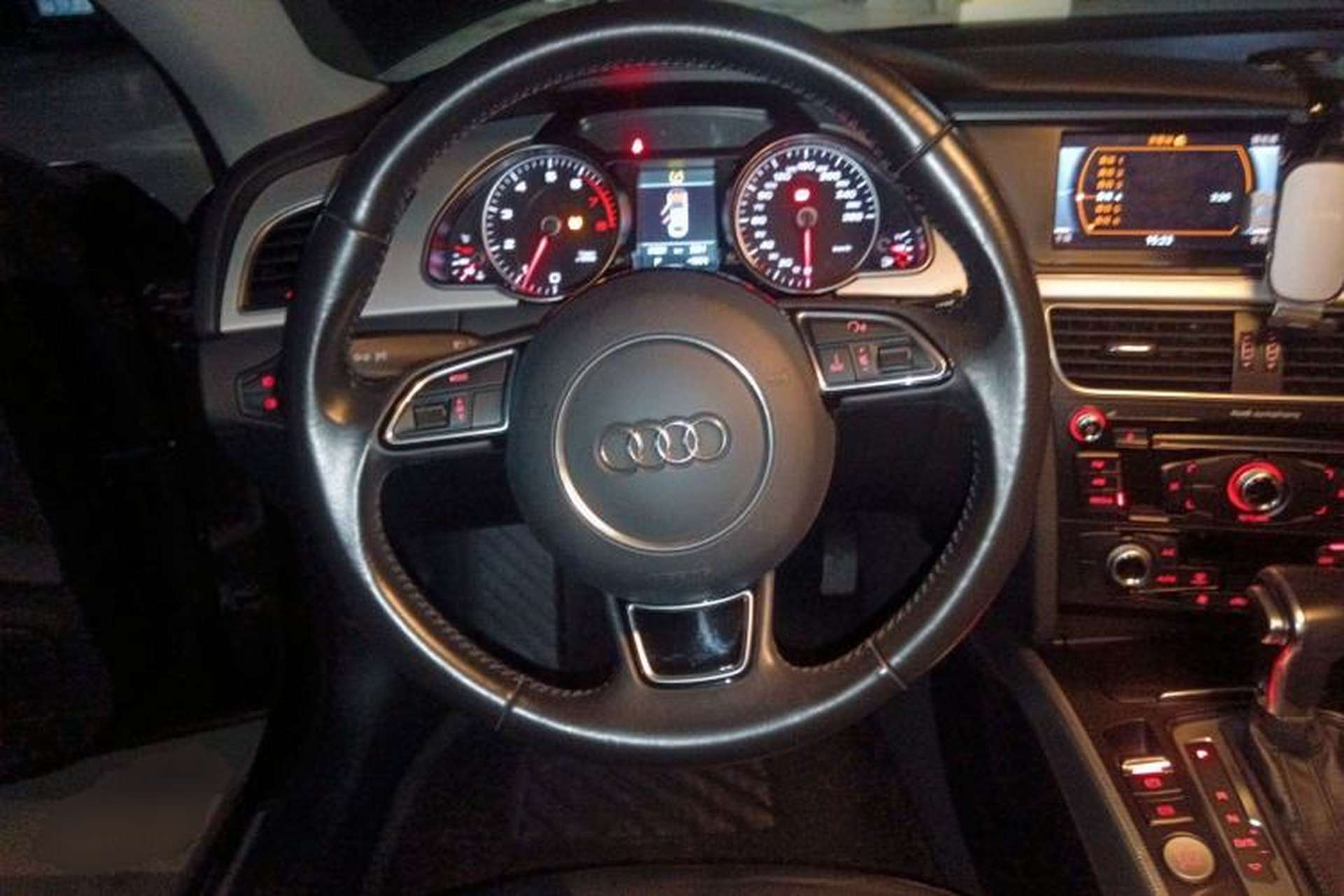 Used Audi A5 2016 Restyled Sportback 45 TFSI Comfort Version Steering Wheel