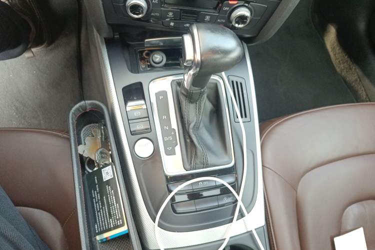 Used Audi A5 2016 Restyled Sportback 45 TFSI Comfort Version Gear Lever