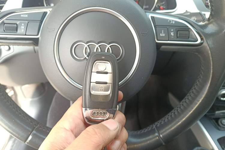 Used Audi A5 2016 Restyled Sportback 45 TFSI Comfort Version Vehicle Key