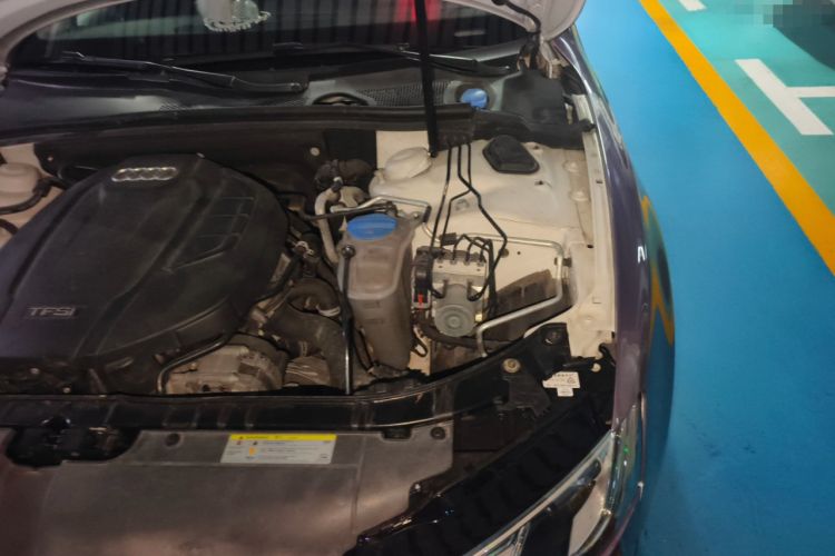 Used Audi A5 2016 Restyled Sportback 45 TFSI Comfort Version Engine Bay Left