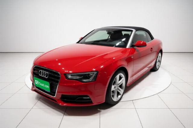 Ojetý Audi A5 2016 Facelift Cabriolet 45 TFSI Ambition Edition