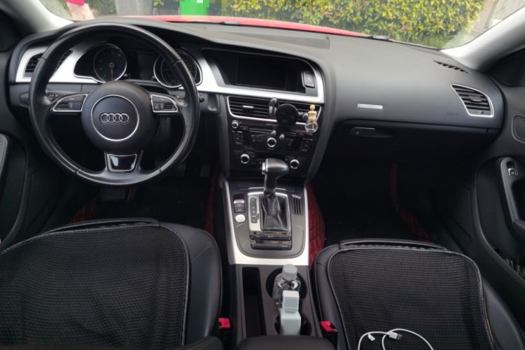 Used Audi A5 2016 Restyled Sportback 45 TFSI Comfort Version Center Console