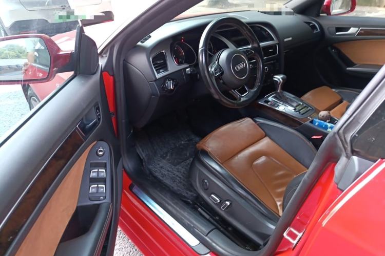 Used Audi A5 2016 Restyled Sportback 35 TFSI Ambition Edition Driver Seat