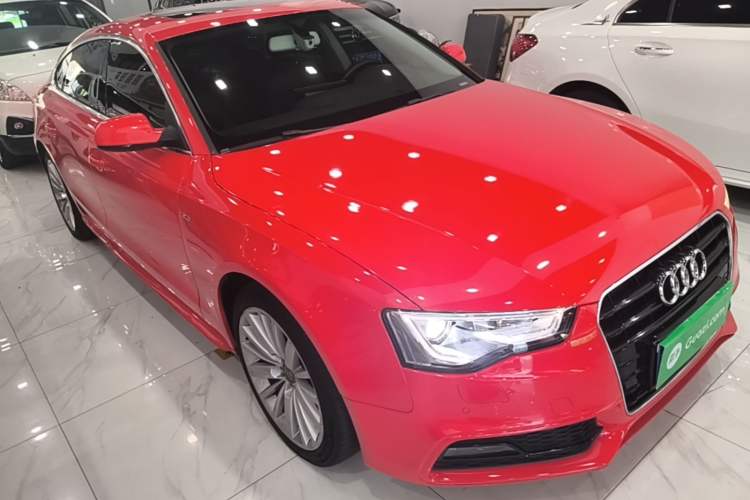 Used Audi A5 2016 Restyled Sportback 45 TFSI Comfort Version Front Right 45 Deg