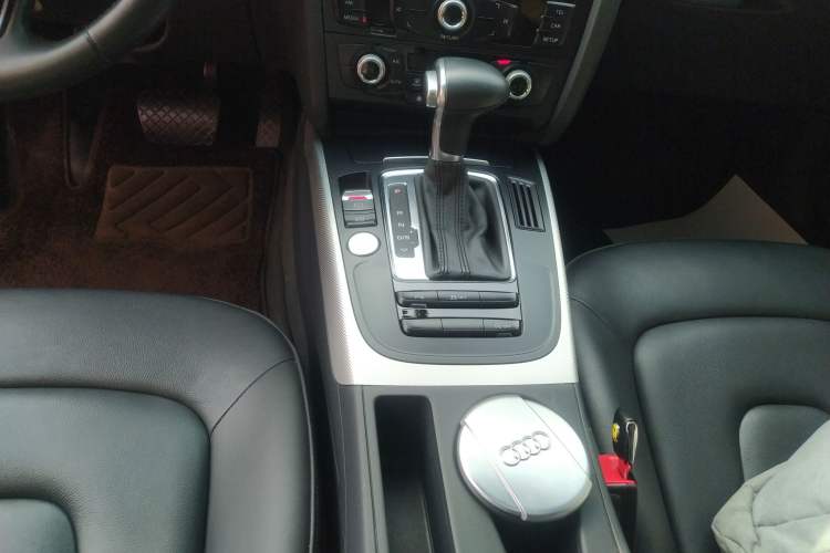 Used Audi A5 2016 Restyled Sportback 45 TFSI Comfort Version Gear Lever