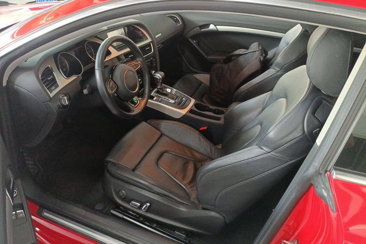 Used Audi A5 2016 Coupe 45 TFSI Ambition Edition Left Front Seat