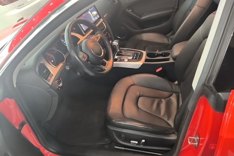 Used Audi A5 2016 Restyled Sportback 45 TFSI Comfort Version Left Front Seat