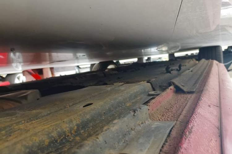 Used Audi A5 2016 Facelift Coupe 45 TFSI Comfort Version Left Side Sill