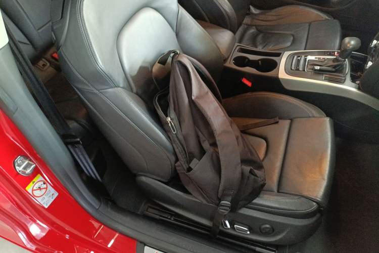 Used Audi A5 2016 Coupe 45 TFSI Ambition Edition Right Front Seat