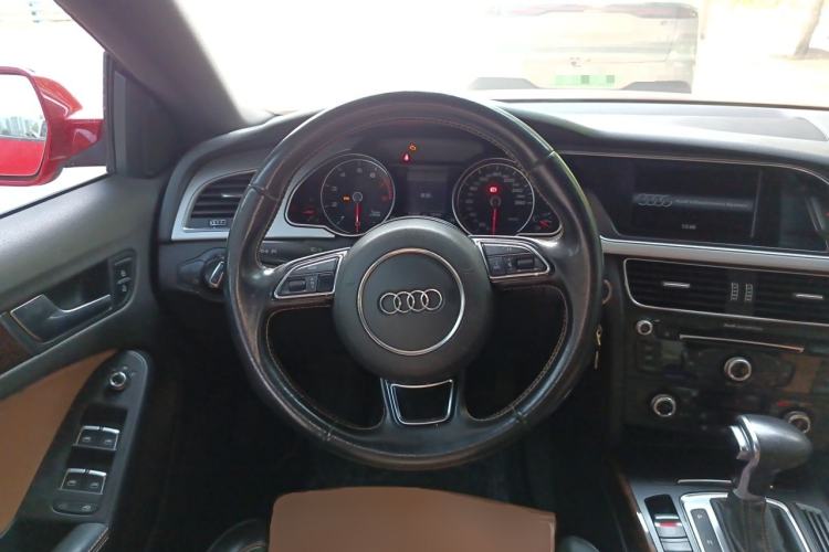 Used Audi A5 2016 Restyled Sportback 35 TFSI Ambition Edition Steering Wheel