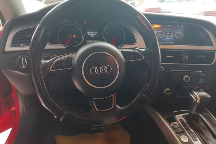 Used Audi A5 2016 Facelift Coupe 45 TFSI Comfort Version Steering Wheel