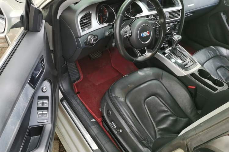 Used Audi A5 2016 Sportback 45 TFSI Driver Seat